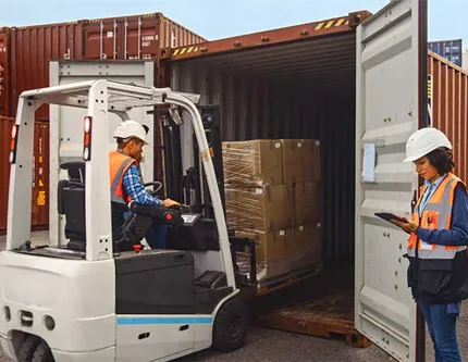 Visual representation of the toilet paper shipping process including packaging and logistics.