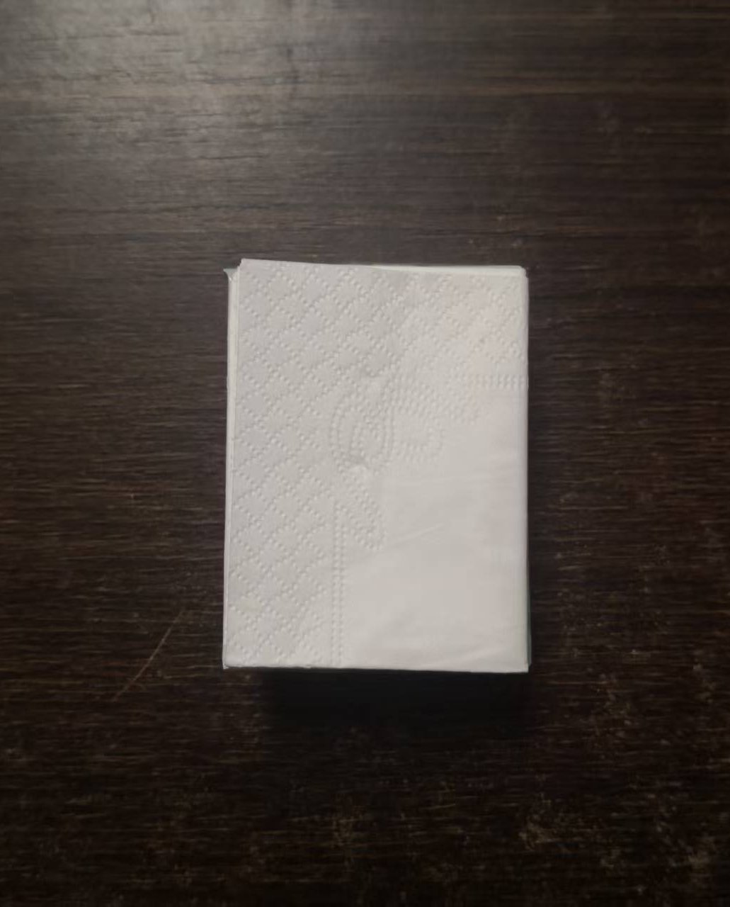 Retail-ready pocket tissue pack display