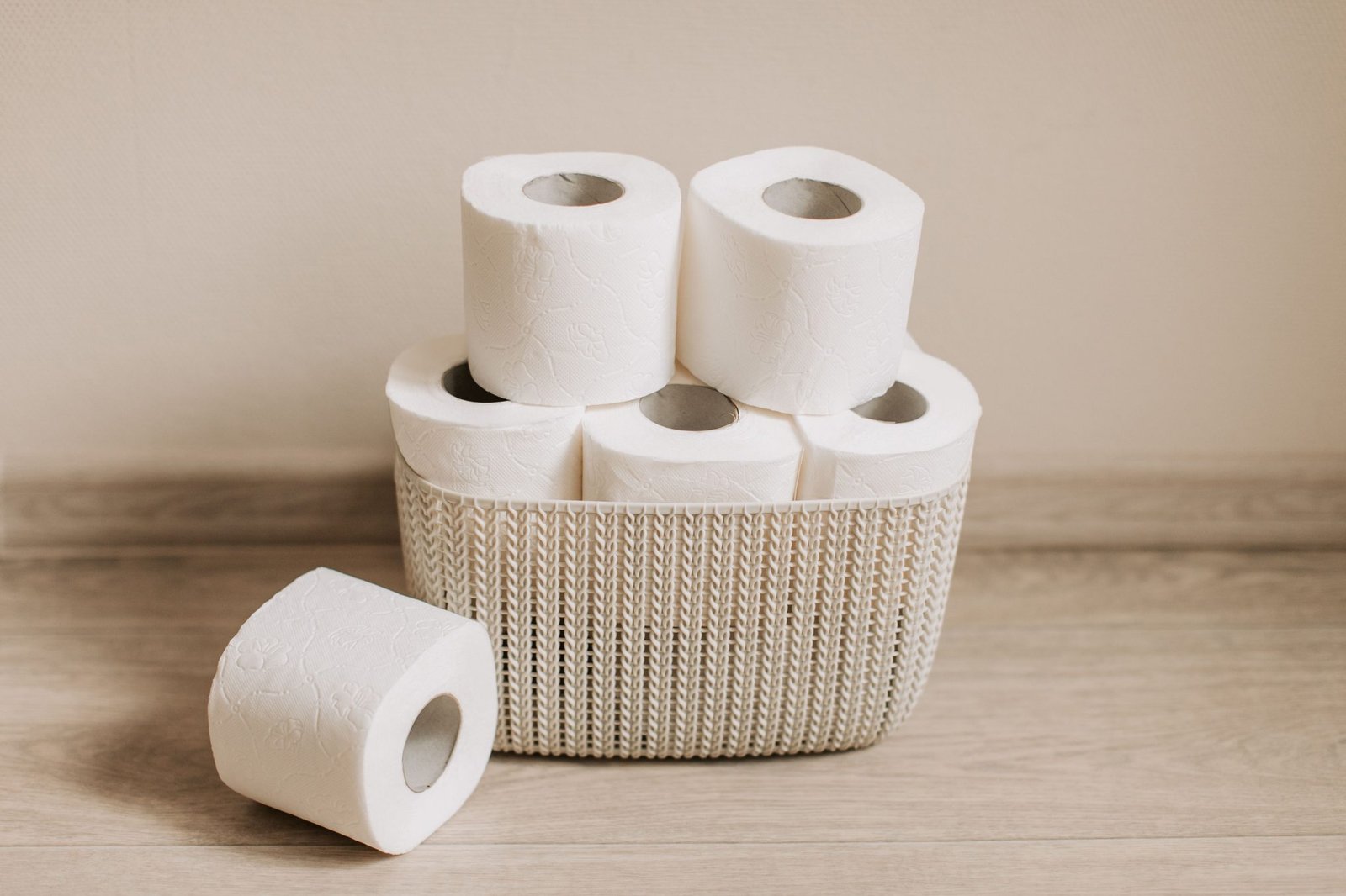 virgin wood pulp toilet paper roll, bulk bath tissue in real-life application scene, Top Source Paper